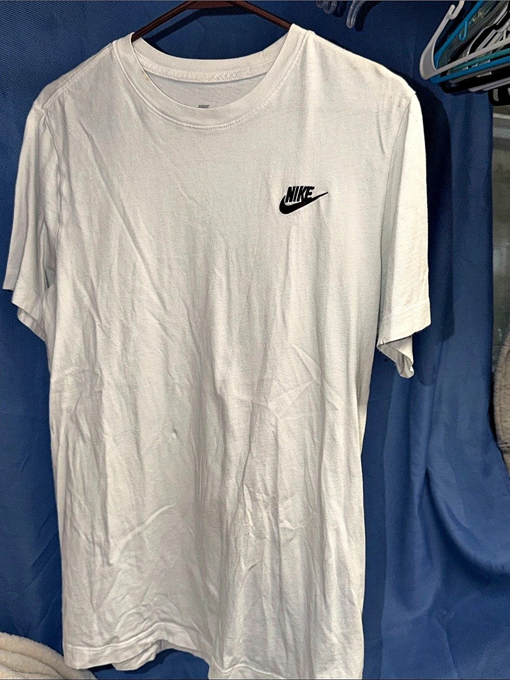 Nike Short Sleeve Logo Tee in White
